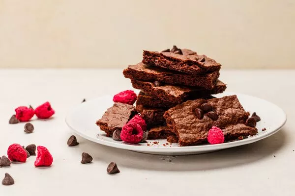 Web_Recipe_Description_Image-Back to School Brownie Thins 6.jpg