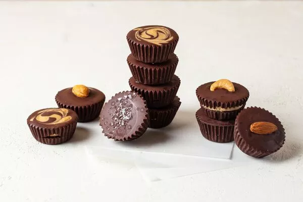 Web_Recipe_Description_Image-Homemade Peanut Butter Cups 14.jpeg