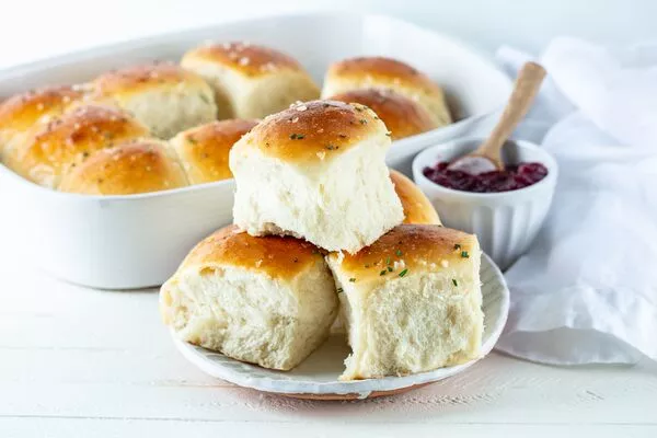 Web_Recipe_Description_Image-Vegan Potato Rolls 07.jpg