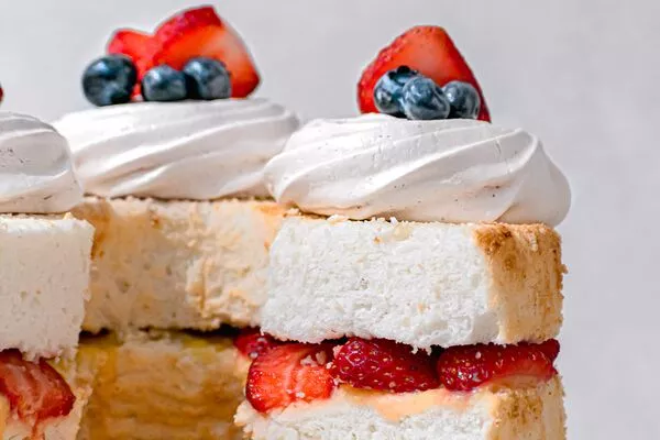 Angel Food Cake with Lemon Custard and Strawberries