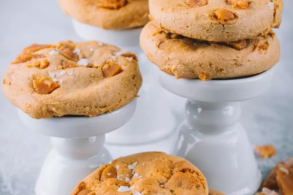 Web_Recipe_Description_Image-Gluten-FreeSaltedCaramelCookies.jpg