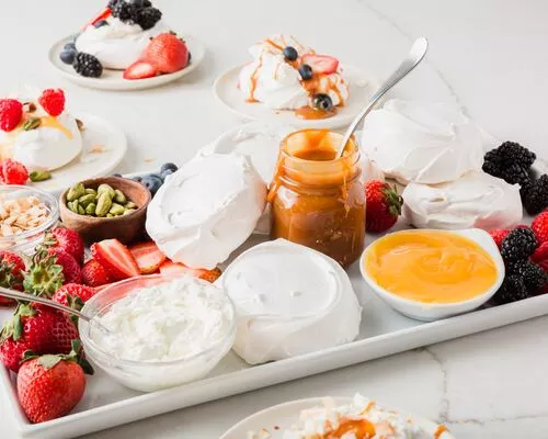 Mini Pavlova Dessert Board