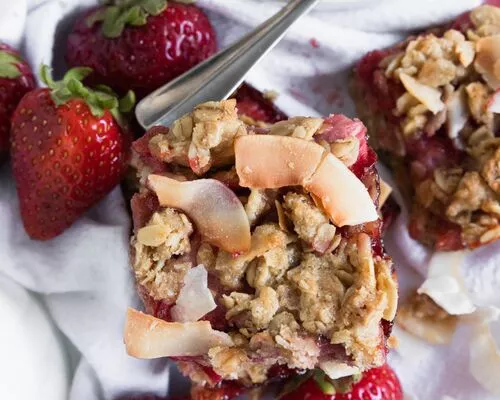 Strawberry Coconut Breakfast Bars