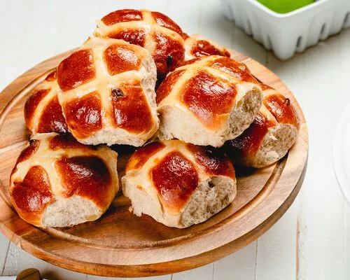 Vegan Hot Cross Buns	